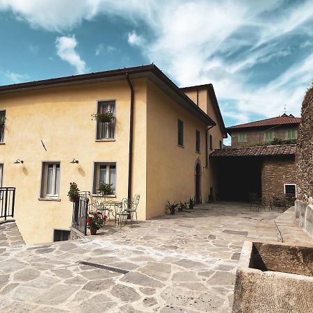 L'Antico Asilo Hotel Stazzema ภายนอก รูปภาพ