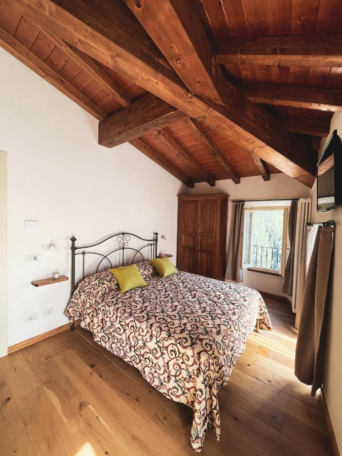 L'Antico Asilo Hotel Stazzema ภายนอก รูปภาพ