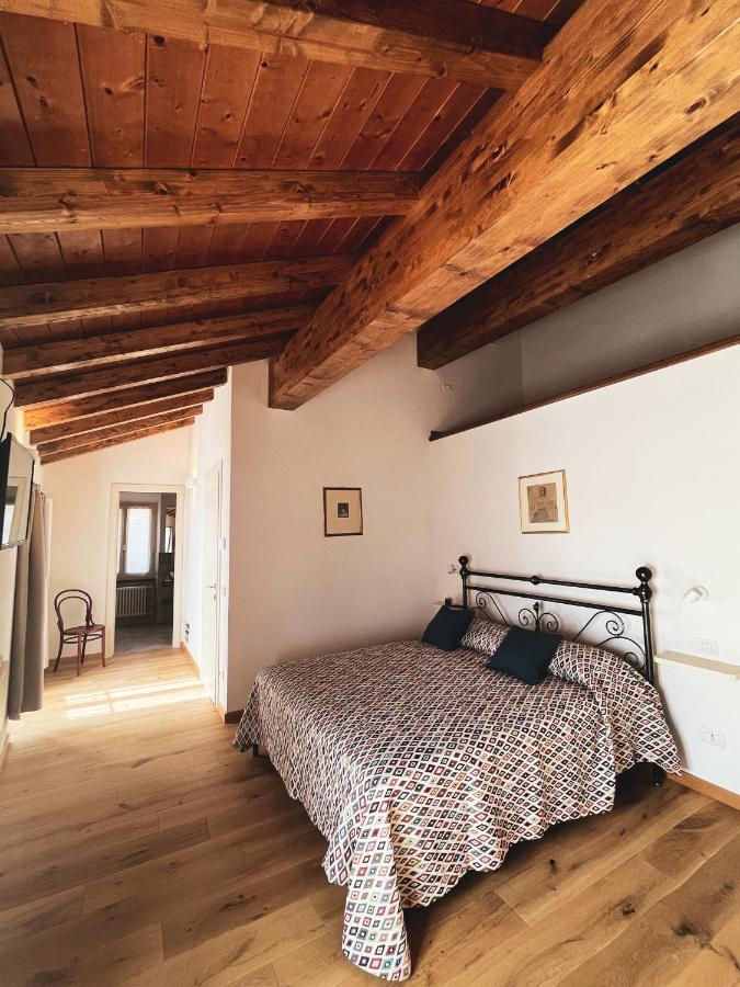 L'Antico Asilo Hotel Stazzema ภายนอก รูปภาพ